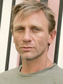 Daniel Craig