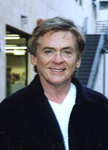 Daniel Davis